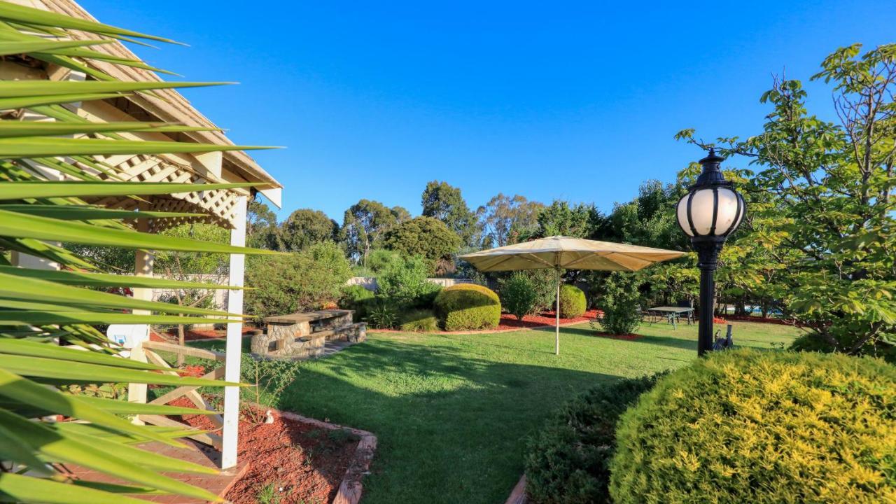 Glider City Motel Benalla Ngoại thất bức ảnh